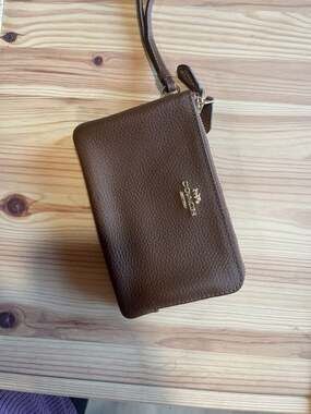 Coach Double Corner Zip Wristlet in Dark Brown Pebble Leather